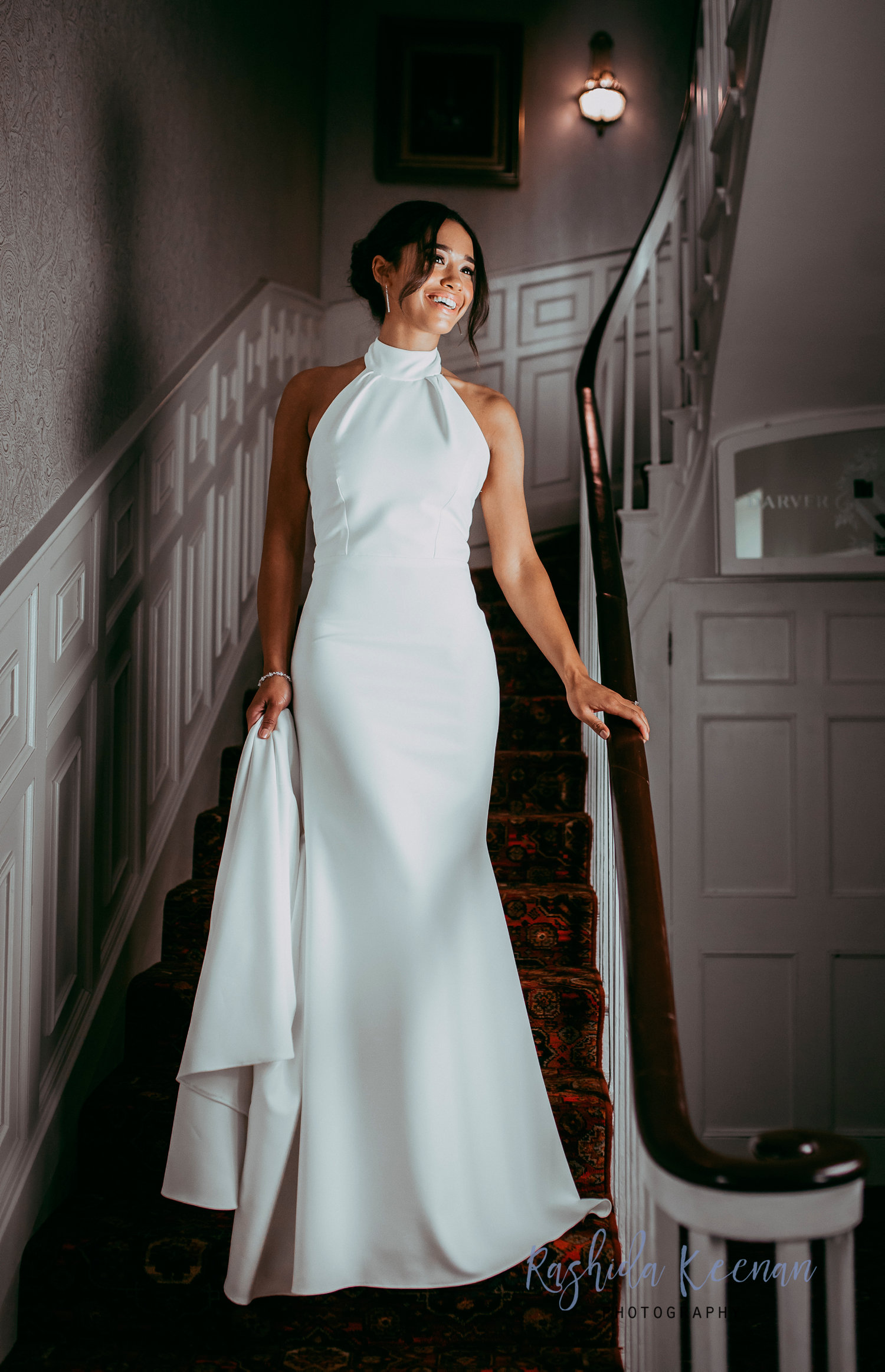 meghan-markle-wedding-dress-replica-shoot-ireland-thevow_20.jpg