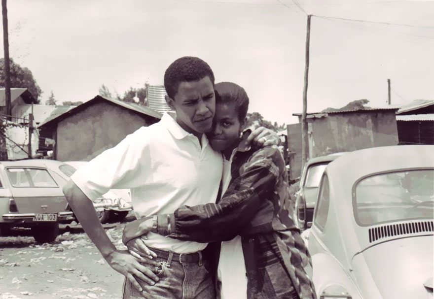 michelle-barack-obama-love-photos-1-587ce7f8b2755_880.jpg