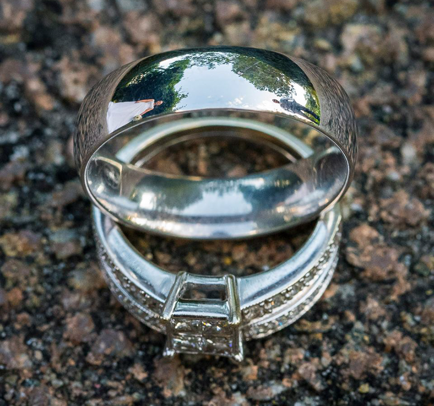 ring-reflection-wedding-photography-ringscapes-peter-adams-7_1.png