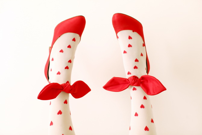 Carven-red-bow-ties-shoes.jpg