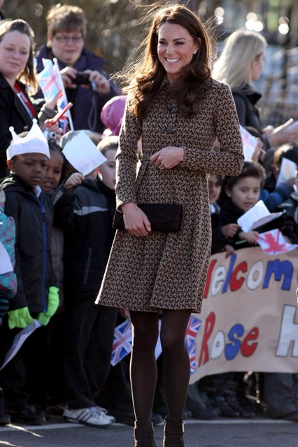 DuchessofCambridge_V_21feb12_pa_b_426x639.jpg