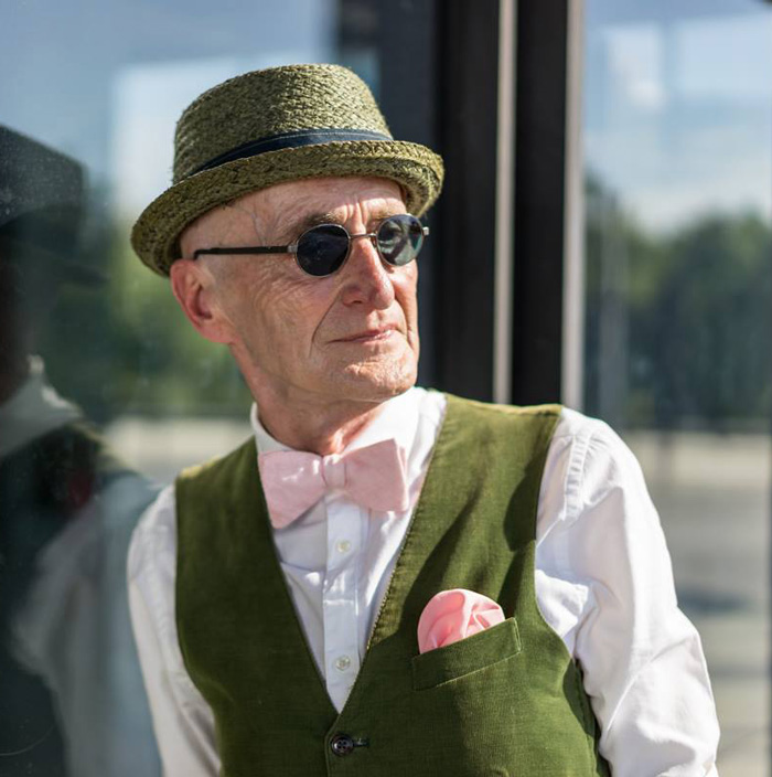 elderly-man-hipster-style-berlin-18.jpg