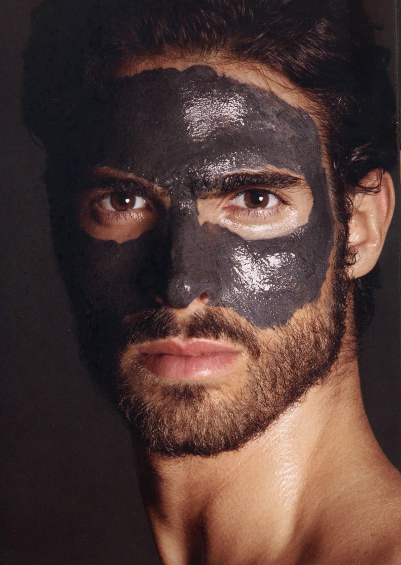 juan-betancourt-by-tom-ford-for-tom-ford-for-men-skincare-and-grooming-2.jpg