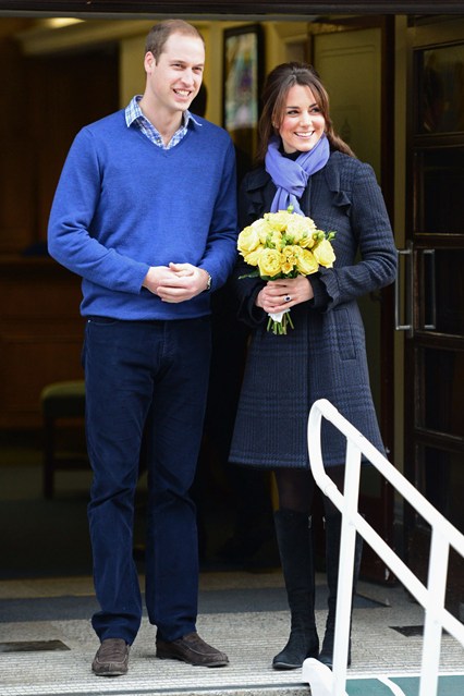 william-kate_v_6dec12_rex_b_426x639.jpg