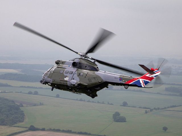 Különleges festést kapott egy brit Puma helikopter