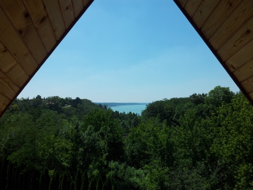 Balatonház.jpg