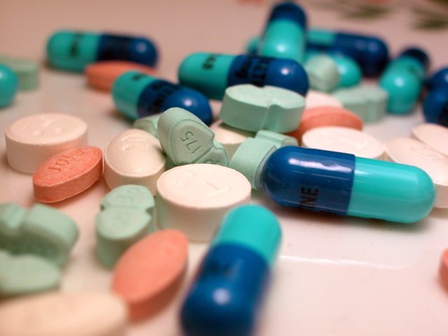 08-pills.jpg