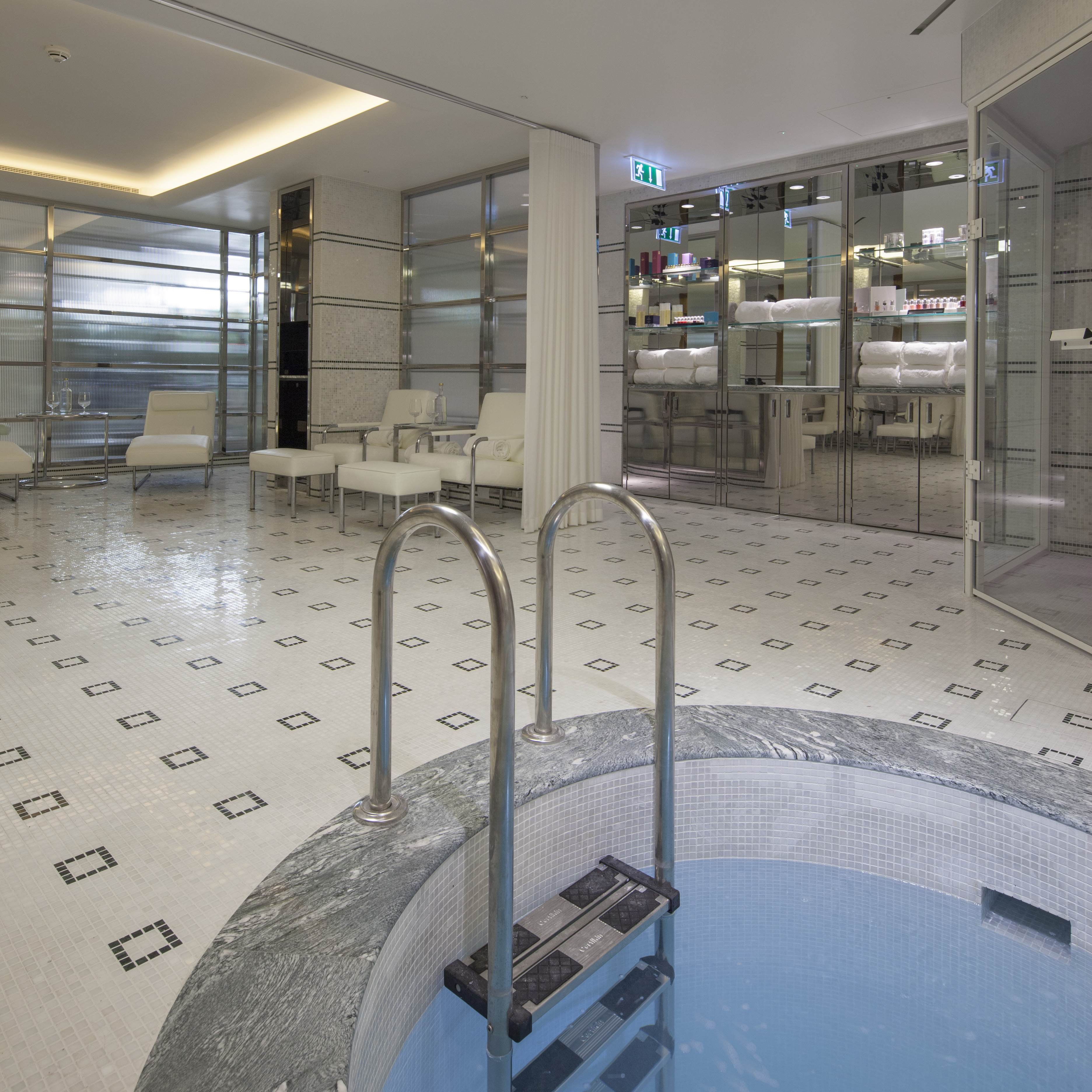 8108-spa-1.jpg