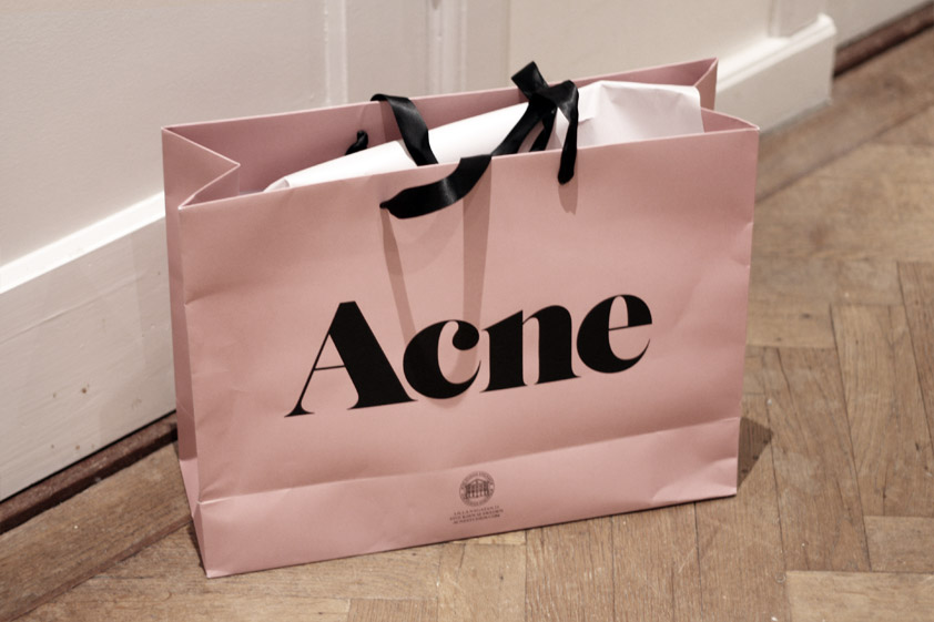 acnebuy1.jpg