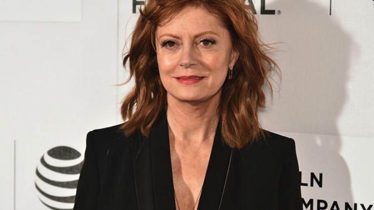 susan-sarandon-vulture-club-youtube-red-movie.jpg