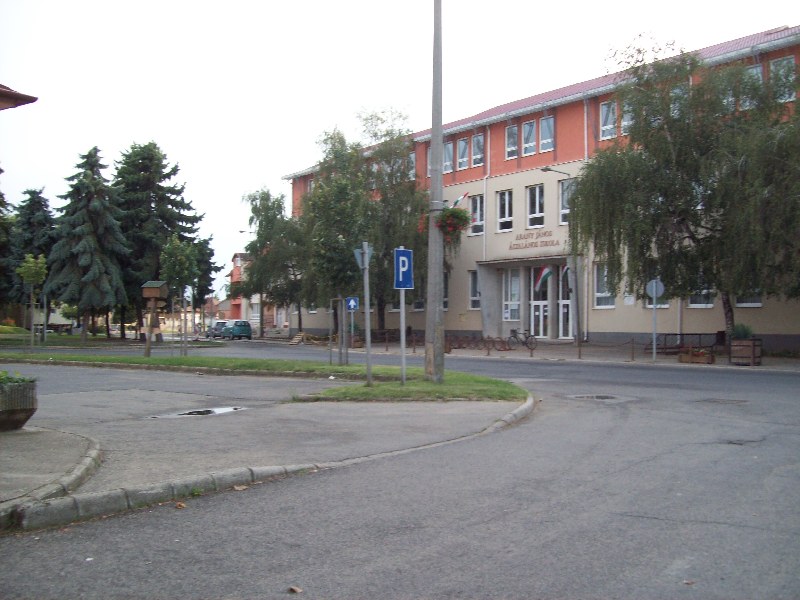 20140820 56 Főtér.jpg