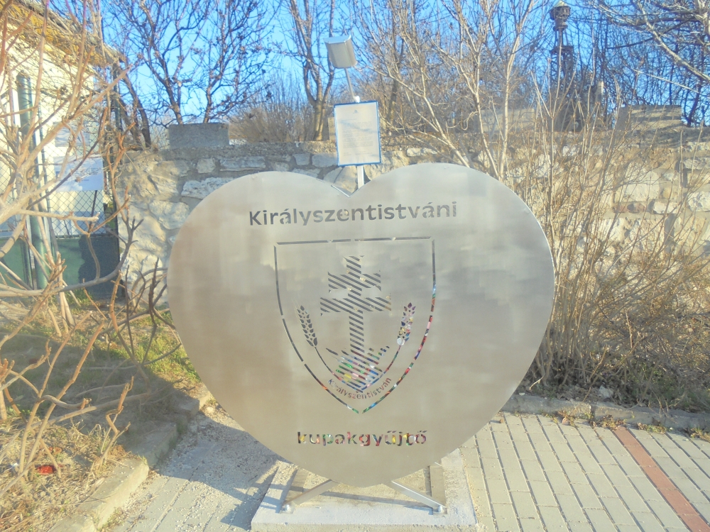 20210321_005_kiralyszentistvan_kupakgyujto.JPG