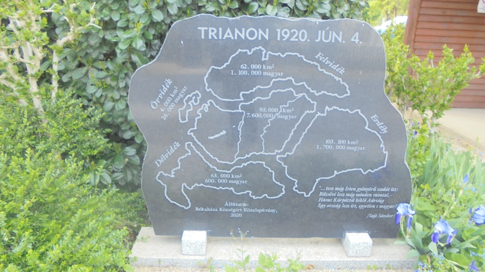 20240418_47_bokahaza_trianon_em.JPG