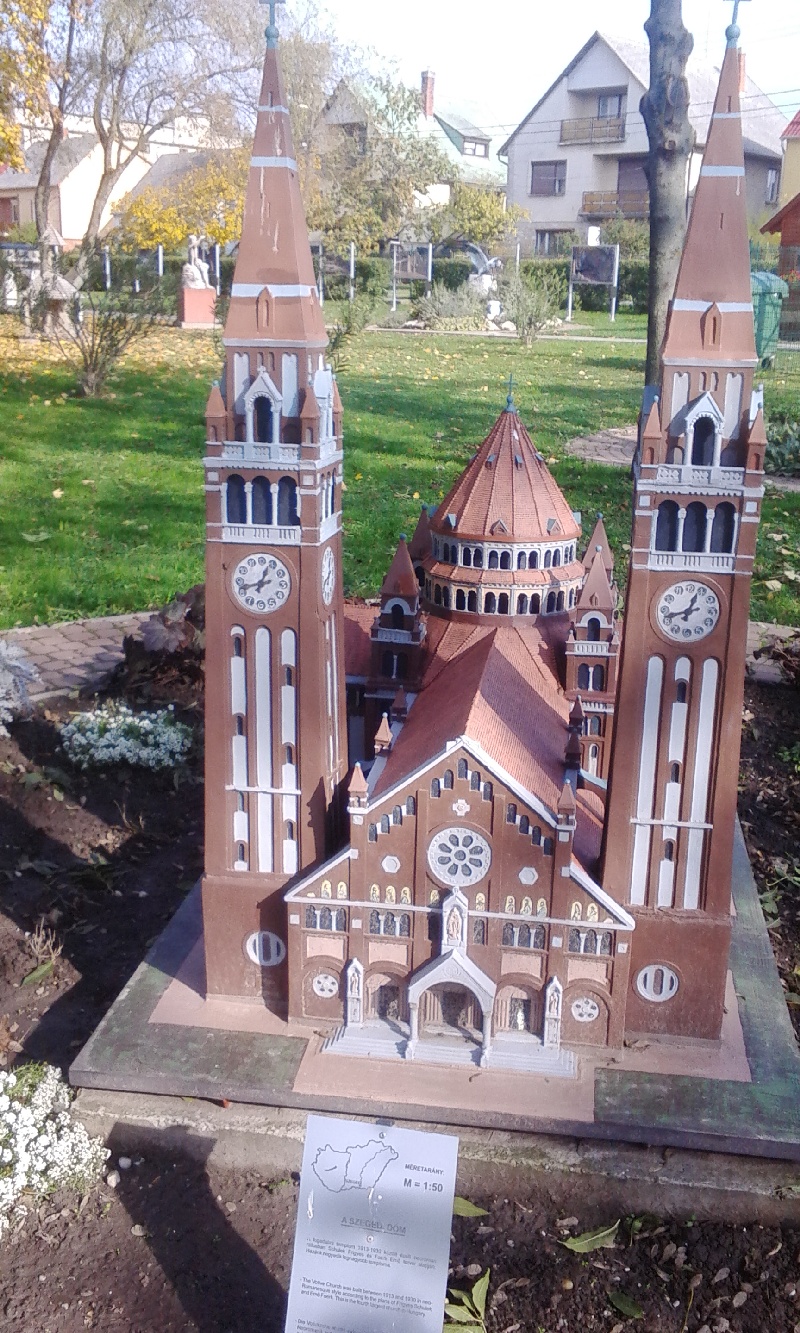 20151025_009_kisber_mm_szegedi_dom.jpg