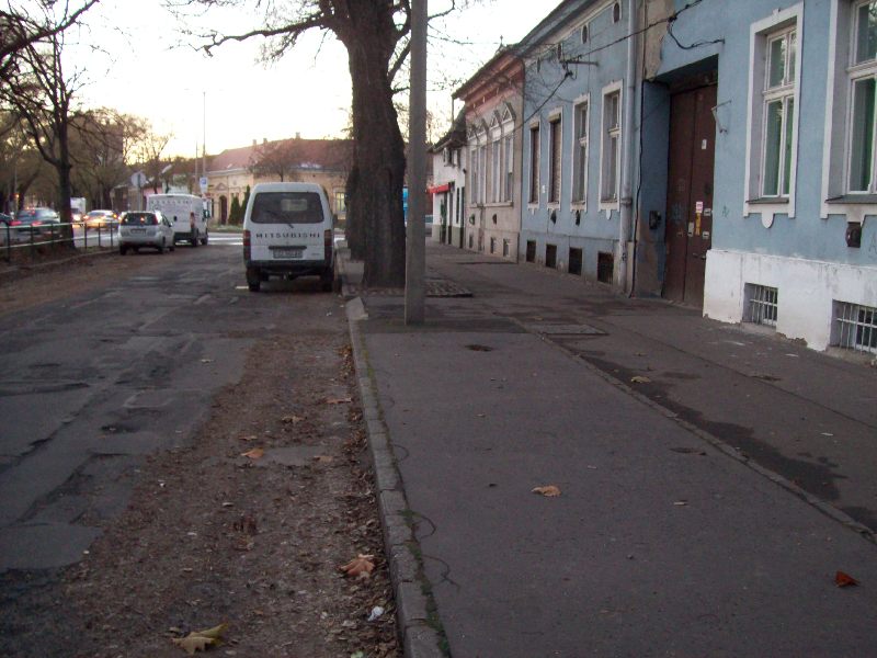 20131003 029 Megszűnt megállók - Attila tér.JPG