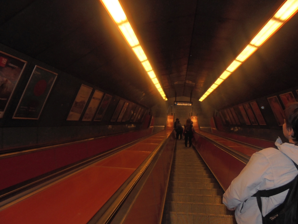 20180331_37_budapest_metro.JPG