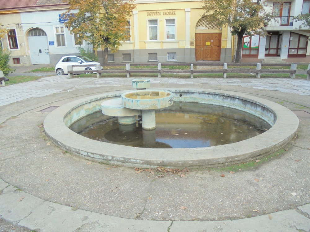 20161020_122_debrecen_szokokut.JPG