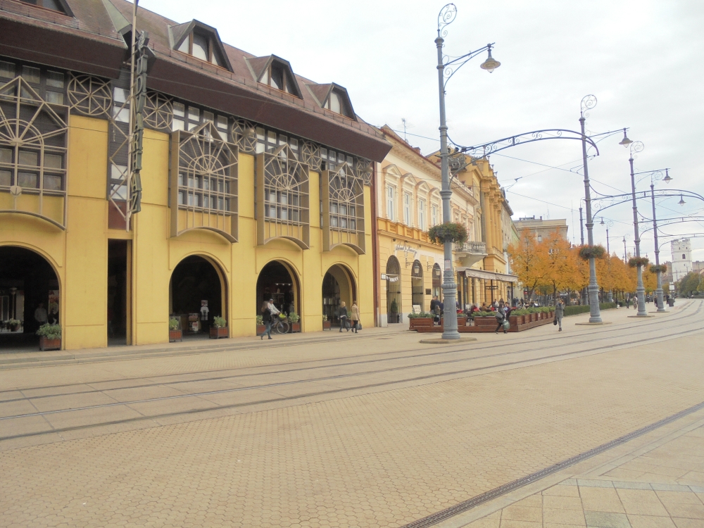 20161020_184_debrecen_bethlen_gimnazium.JPG