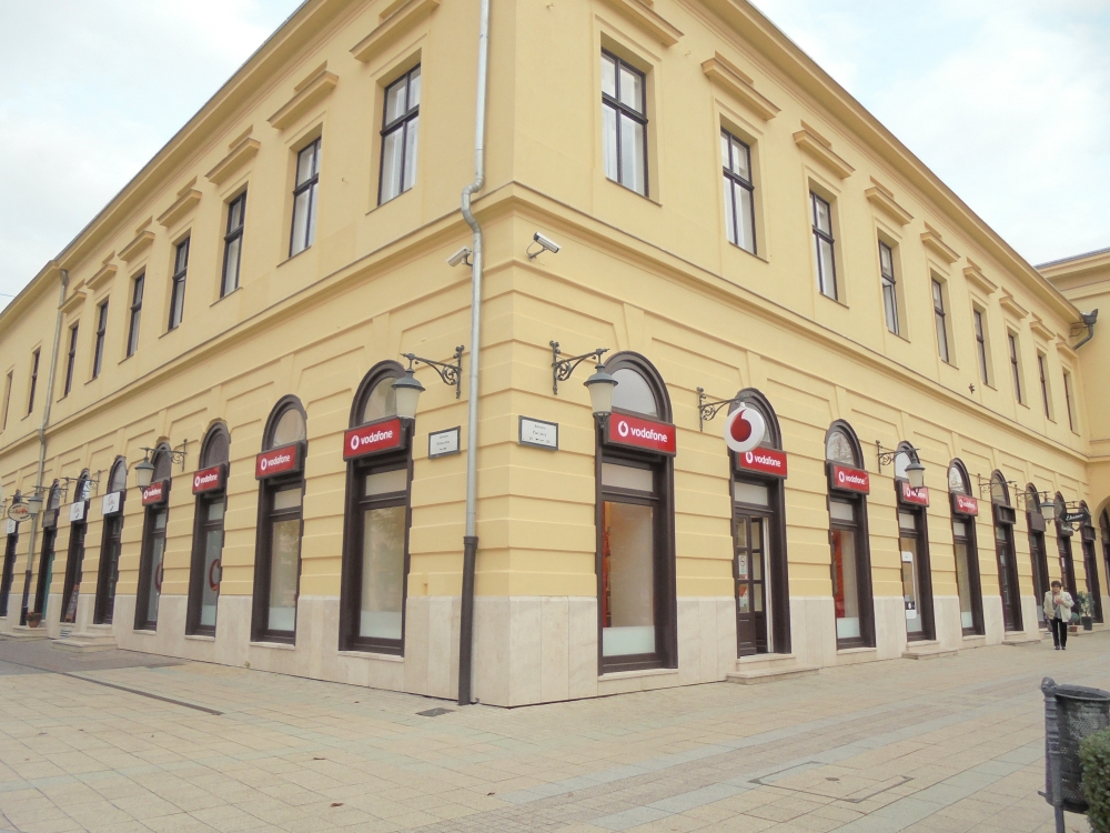 20161020_203_debrecen_vodafone.JPG