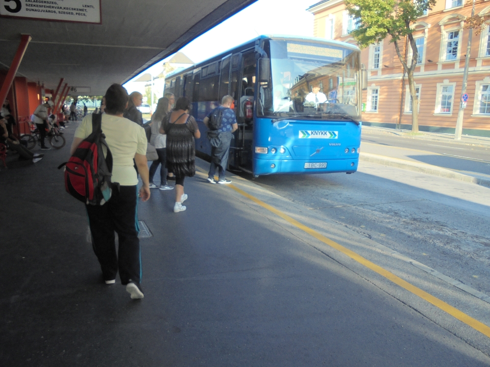 20170909_100_gyor_dunaujvarosi_busz.JPG