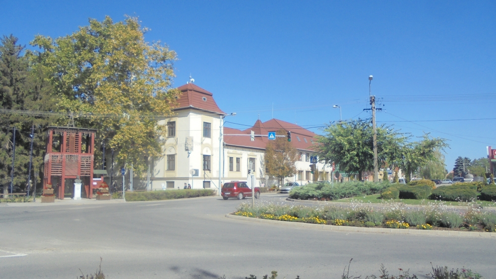 20240921_19_kecel_varoshaza.JPG