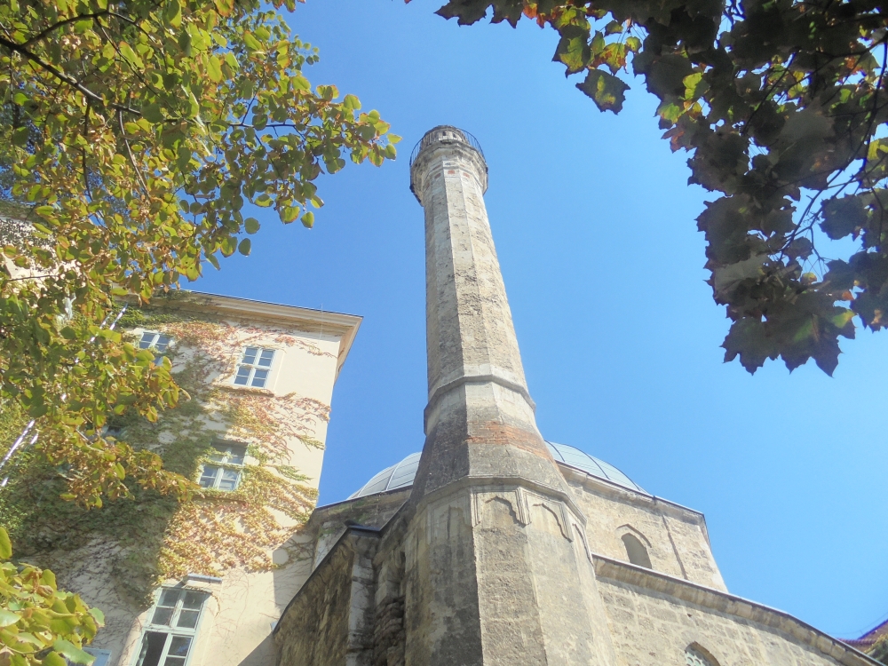 20180918_072_pecs_minaret.JPG