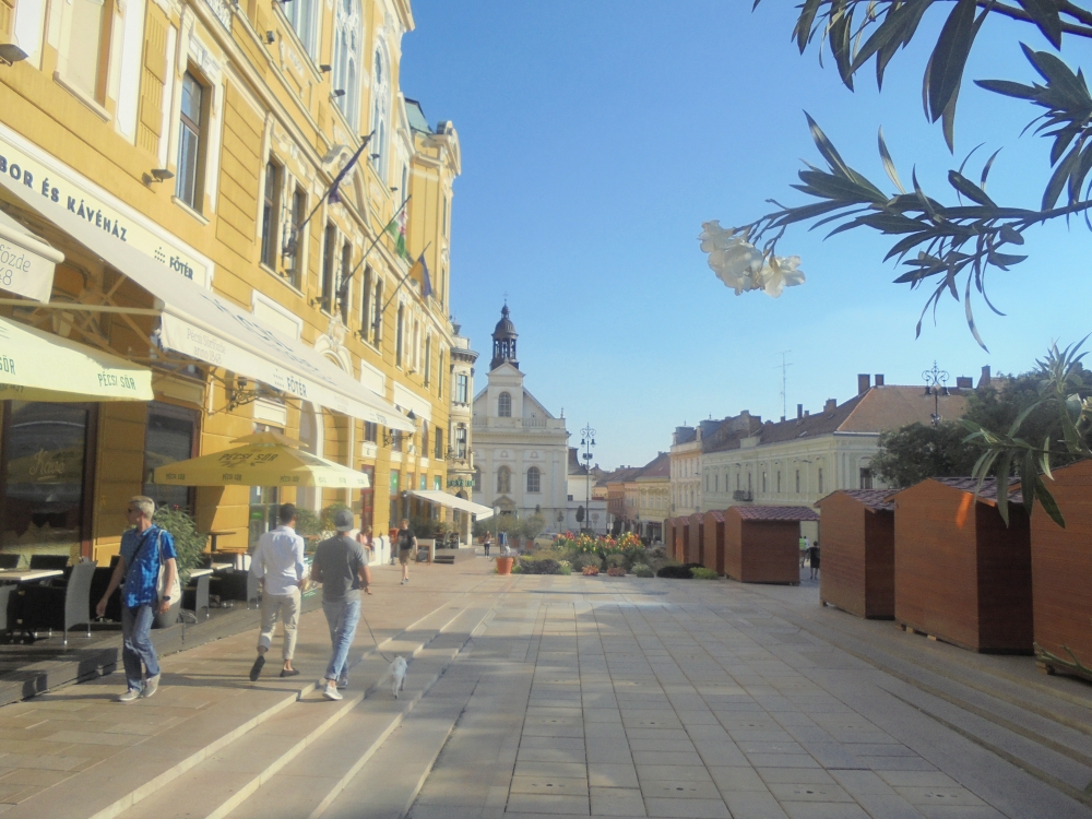 20180918_174_pecs_szechenyi_ter.JPG