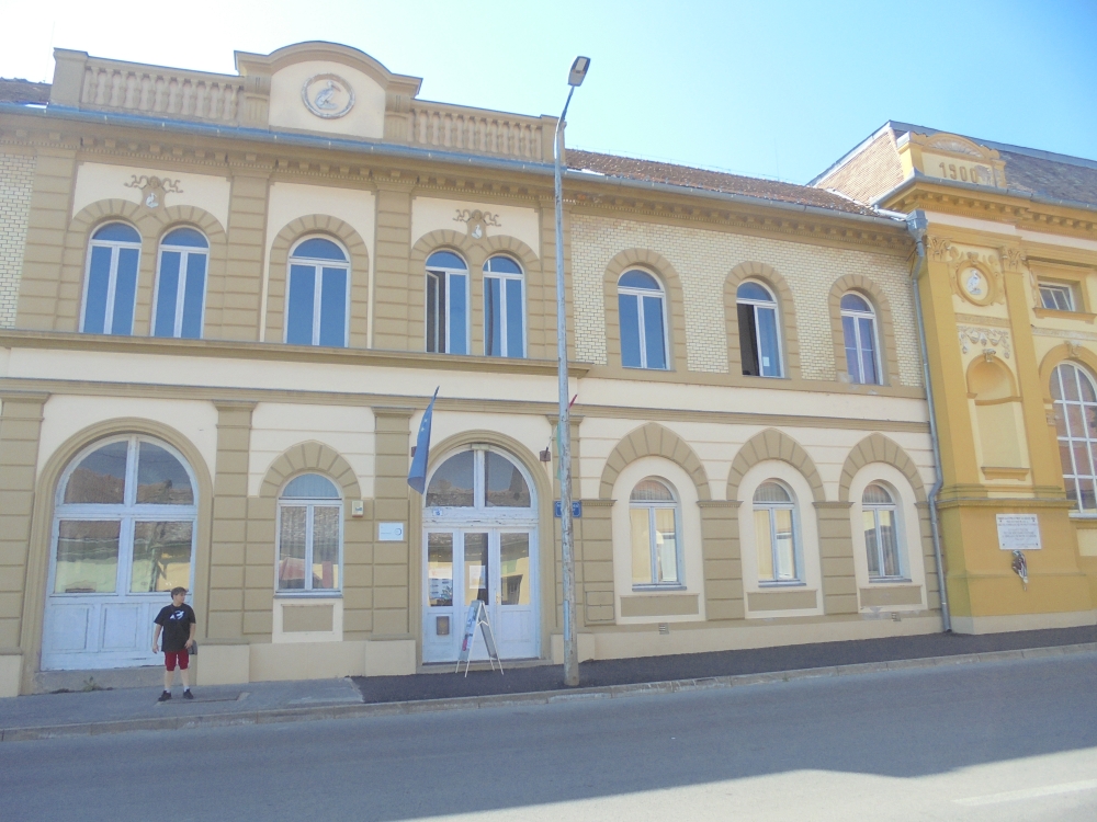 20180919_035_siklos_mukozpont.JPG