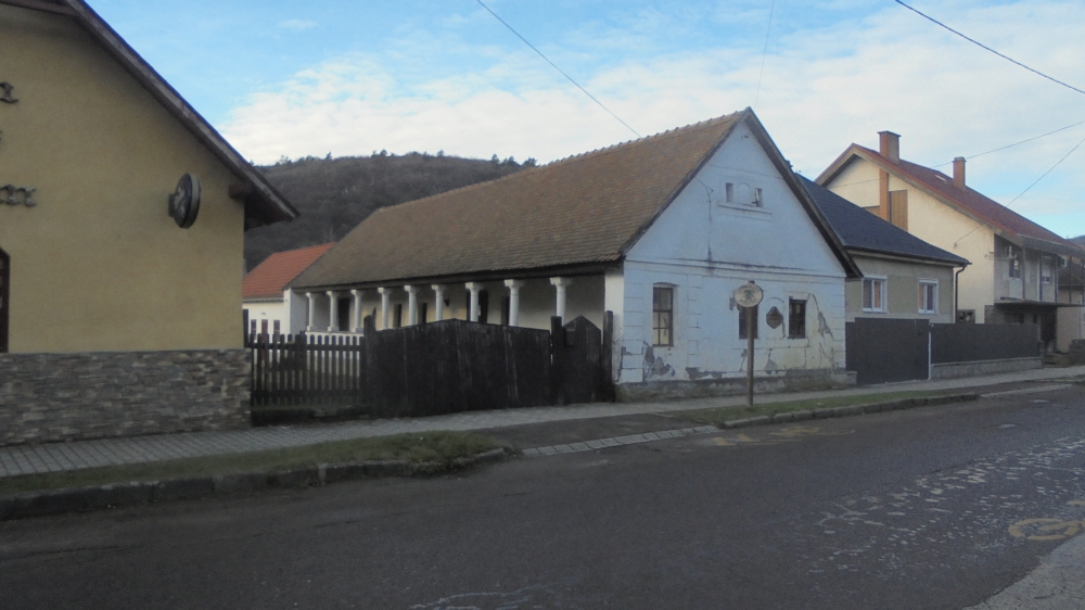 20241215_20_sirok_regi_haz.JPG