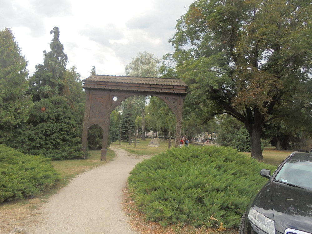 20190721_108_sopron_baratsag_park.JPG