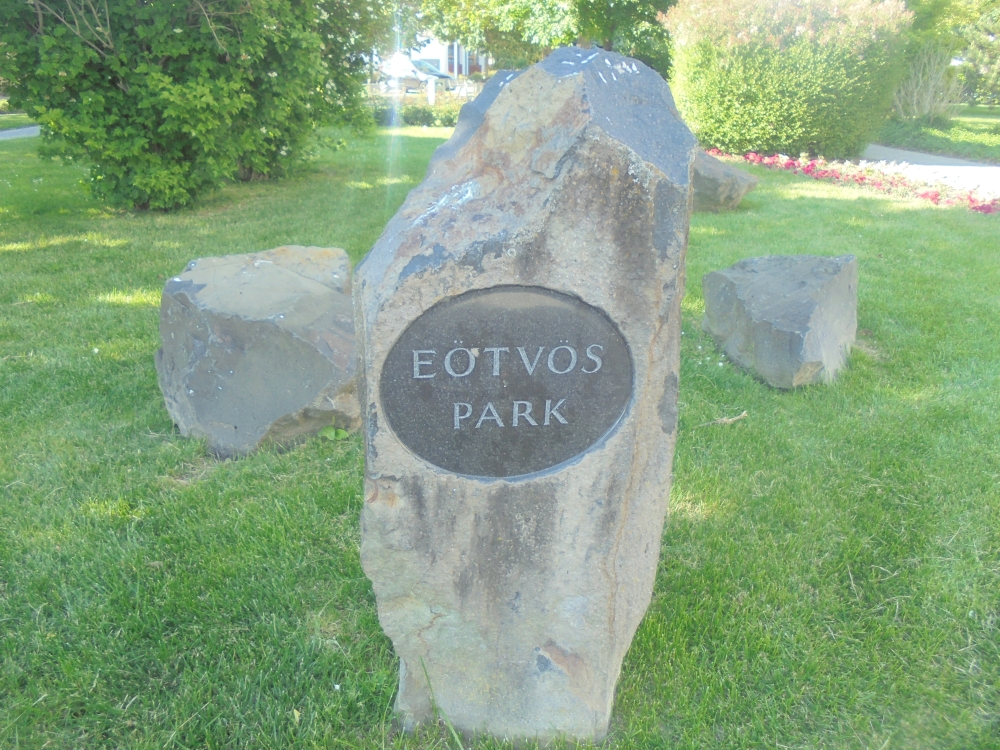 20210530_064_buk_eotvos_park.JPG