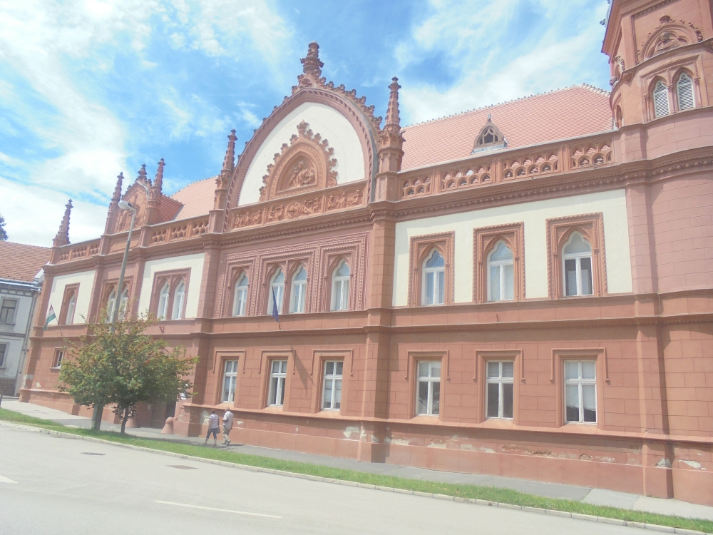 20180728_047_veszprem_konyvtar.JPG