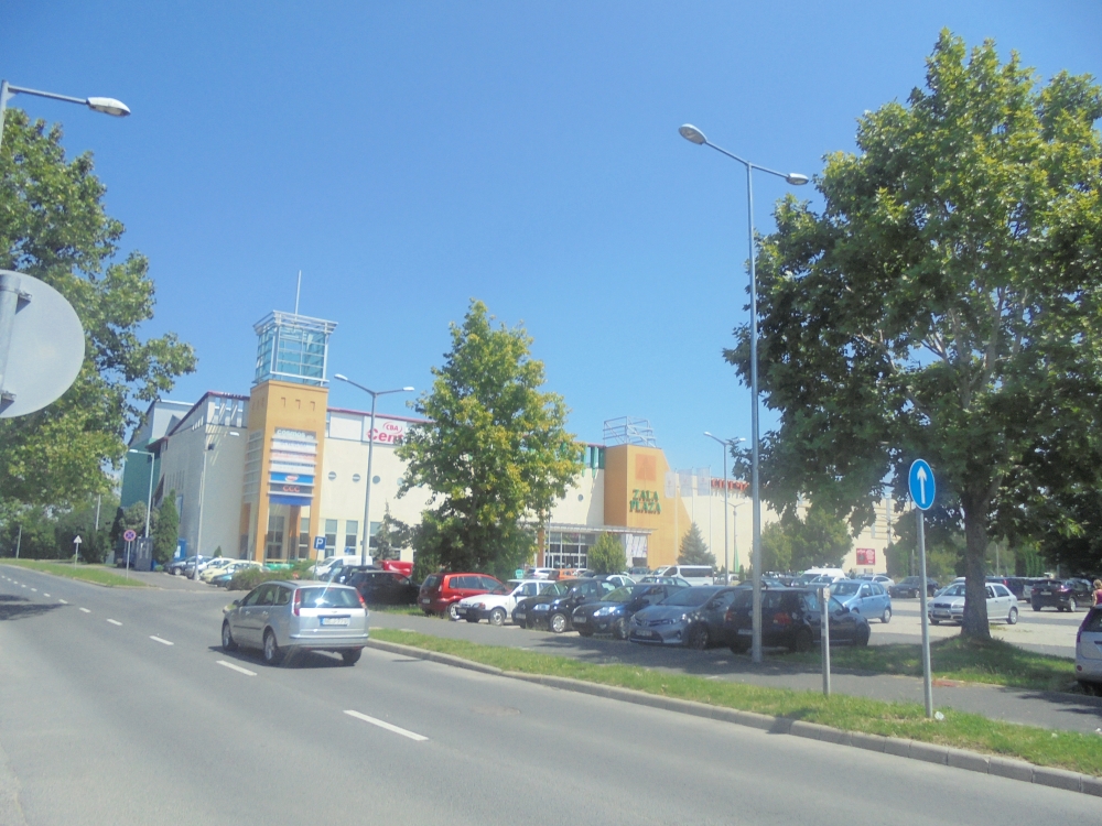 20180714_053_zalaegerszeg_zala_plaza.JPG