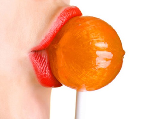 lollipop-licking-profile.jpg
