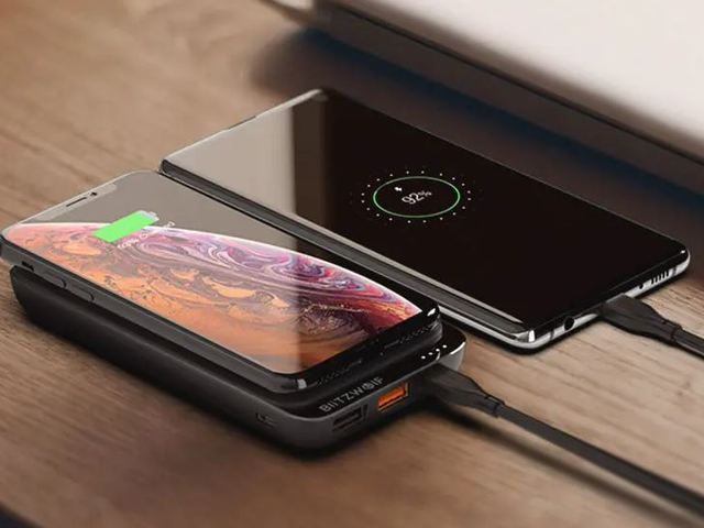 BlitzWolf BW-P10 power bank teszt