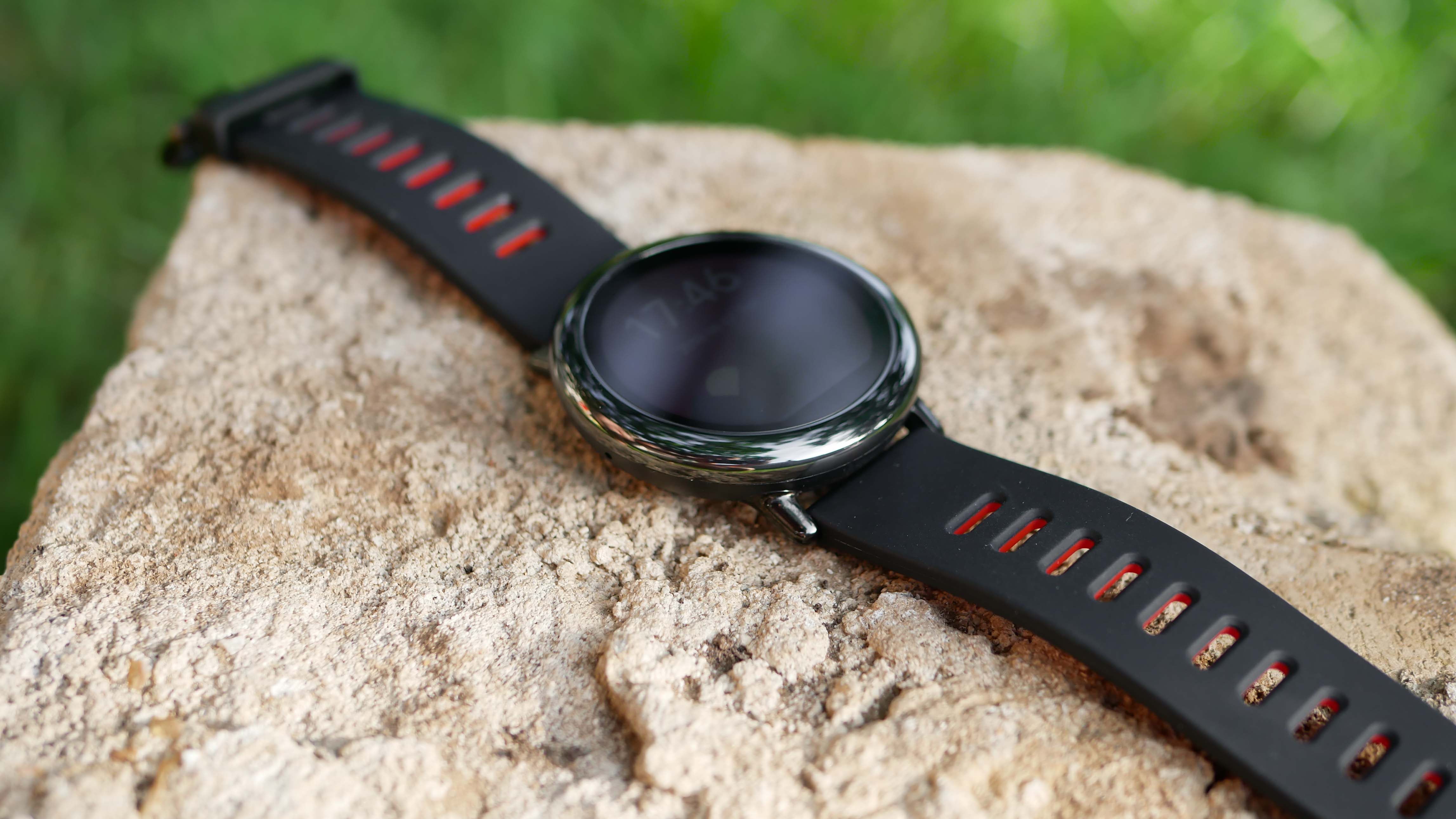 perbedaan xiaomi amazfit pace dan bip