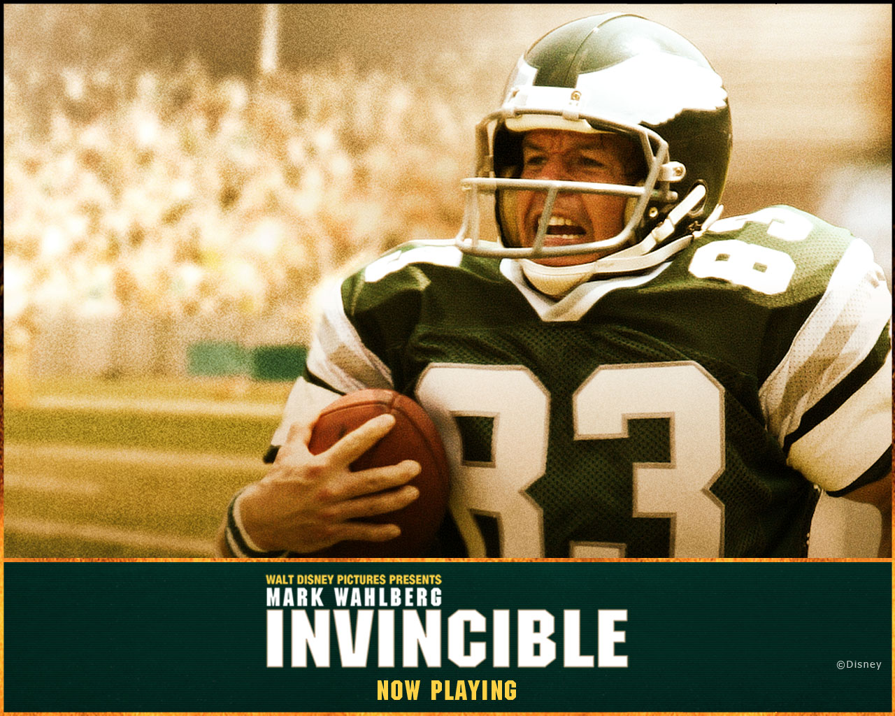 invincible-Mark-Wahlberg-Vince-Papale.jpg