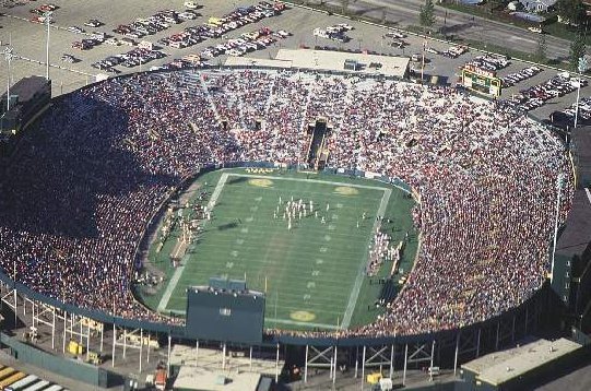 lambeau old.jpg