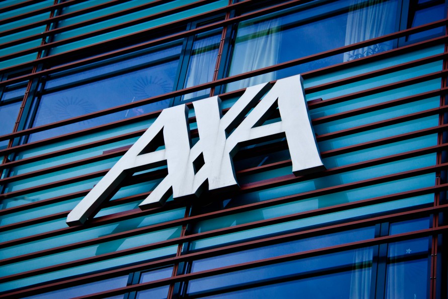 axa-bank-felirat-tf.jpg