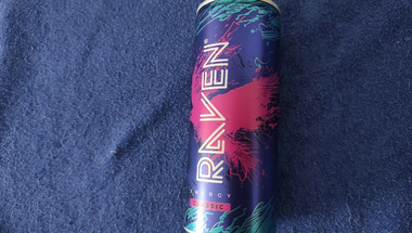 Tetszetős dizájn energiaitalnál