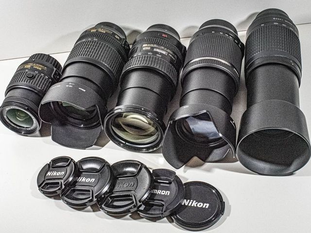 Nikon F objektívek