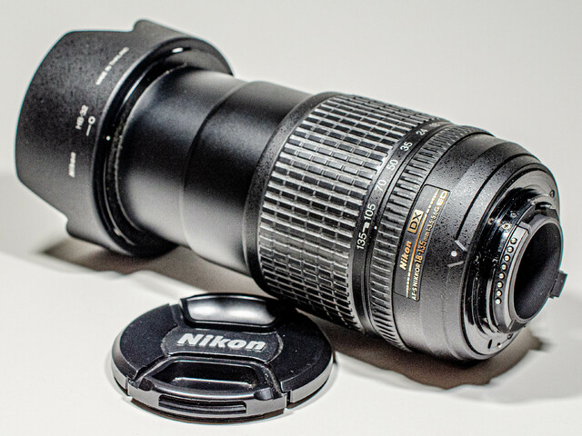 Nikkor AF-S 18-135