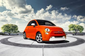 2013-Fiat-500-Electric-Car_BonjourLife-com-1.jpg