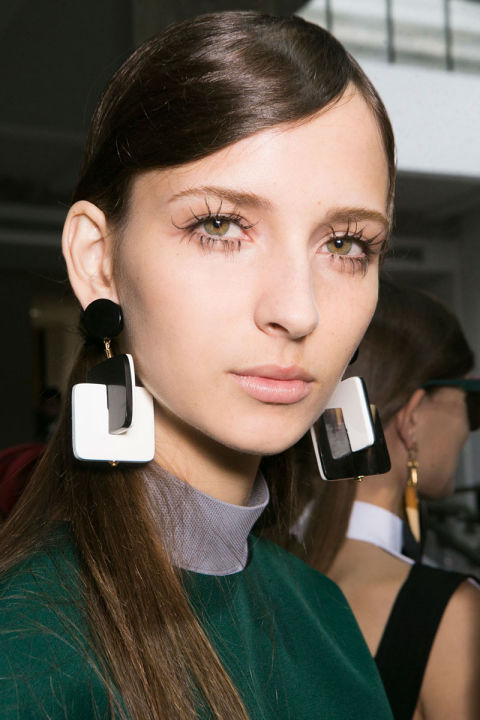 hbz-ss2016-trends-makeup-lashes-marni-bks-a-rs16-3757.jpg