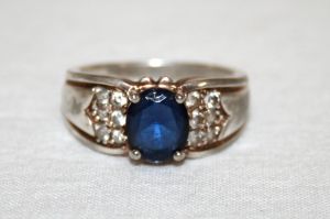 1052398_ring_with_blue_stone.jpg