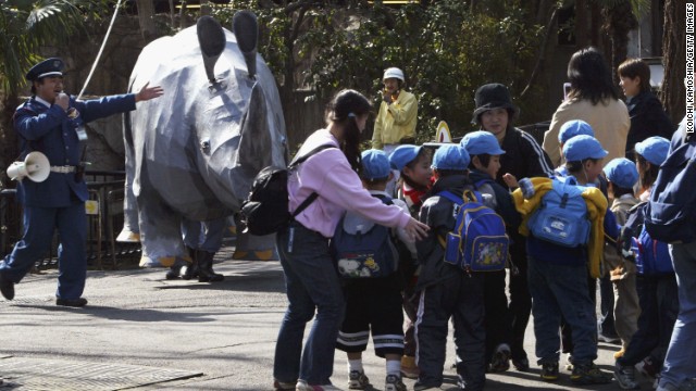 140206230935-ueno-zoo-rhino-koichi-kamoshia-getty-images-3015253-horizontal-gallery.jpg