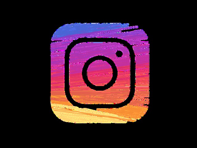 A híres komikusnő nem akárhogy utánozza az Insta sztárjait