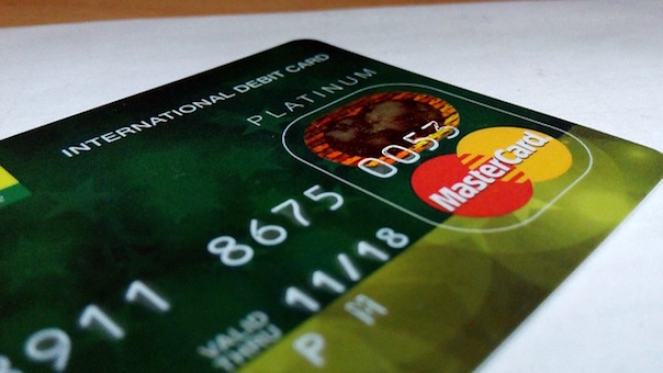 international-debit-card-388996_640.jpg