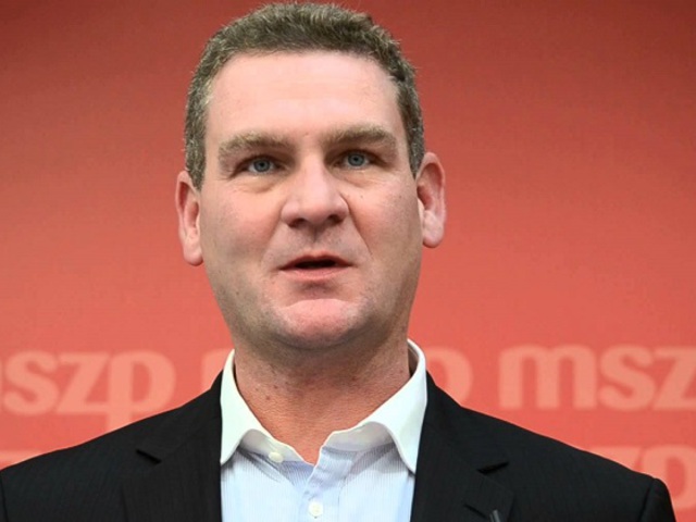 Az önjelölt Botka két hónap alatt szétverte az ellenzéket