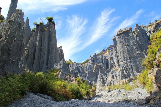 putangirua-pinnacles.jpg